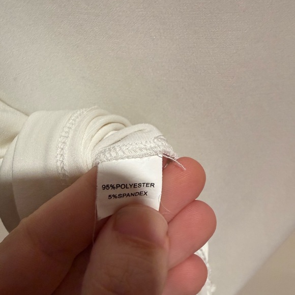 Saks Fifth Avenue White Scoop Neck Tank Top Ruched Sides Size L - Picture 4 of 4